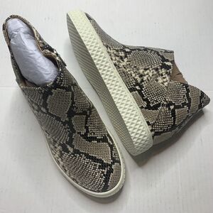 Aerosoles Zirah Rocco’s Snakeskin Wedge Booties Comfort Sneakers Womens SZ 6.5W